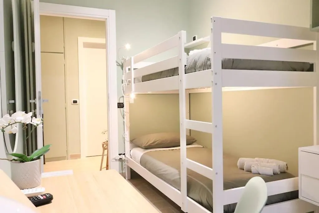 -Roma-Design Apartament Close To Centre Apartment