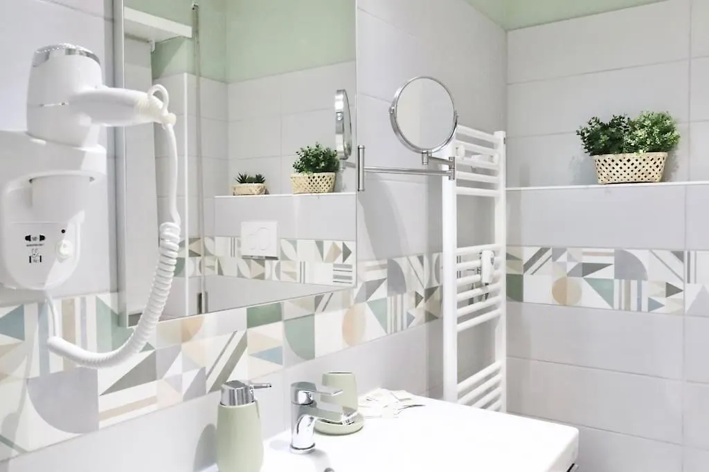 -Roma-Design Apartament Close To Centre Apartment